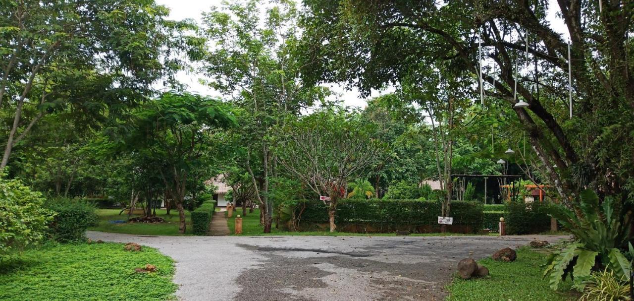 Nan Noble House Garden Resort Exterior foto